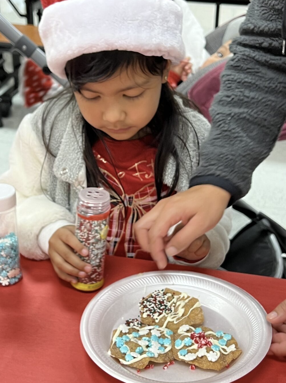 kids at food gathering