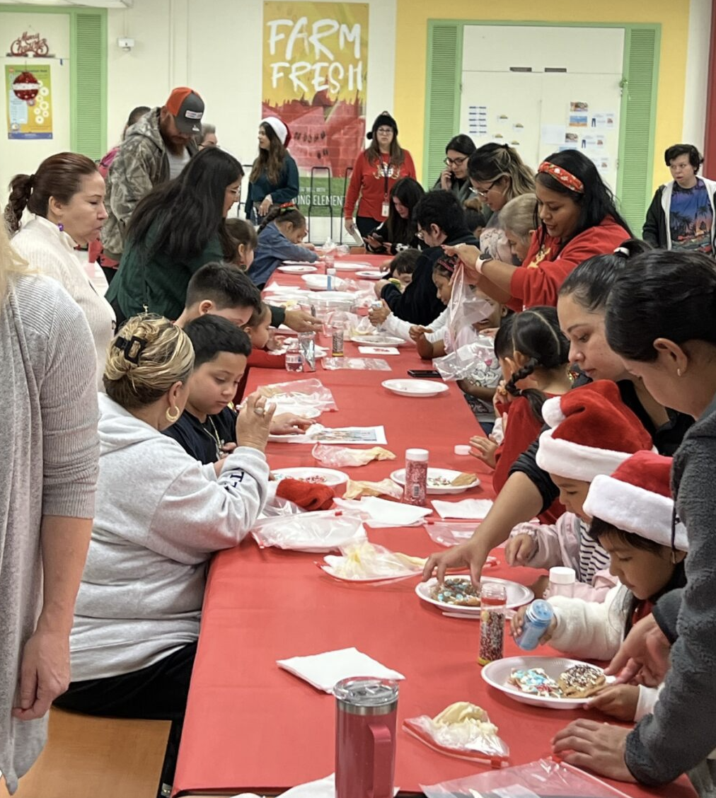 kids at food gathering